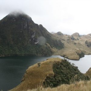 Laguna de Loreto desde Papallacta